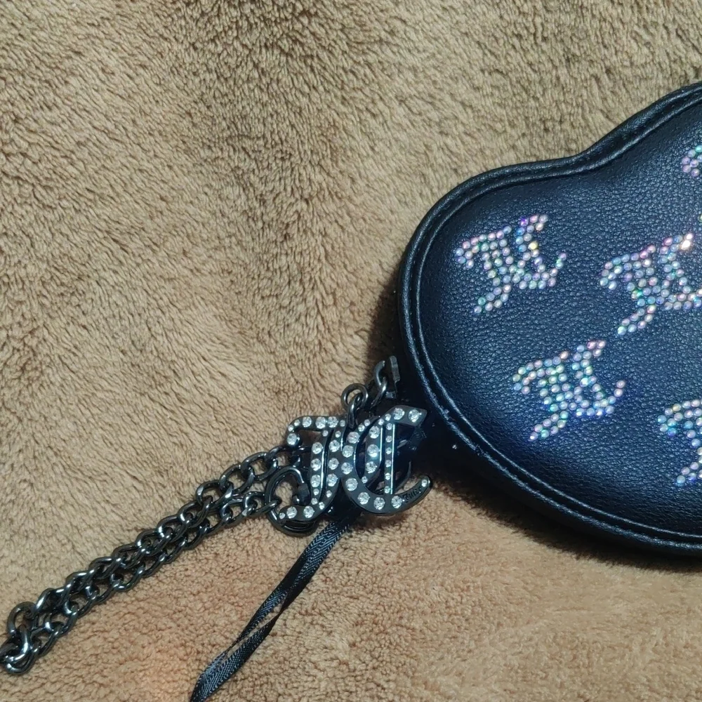 Juicy Couture Black Heart Key Holder – Sparkling Accents – Y2K Charm